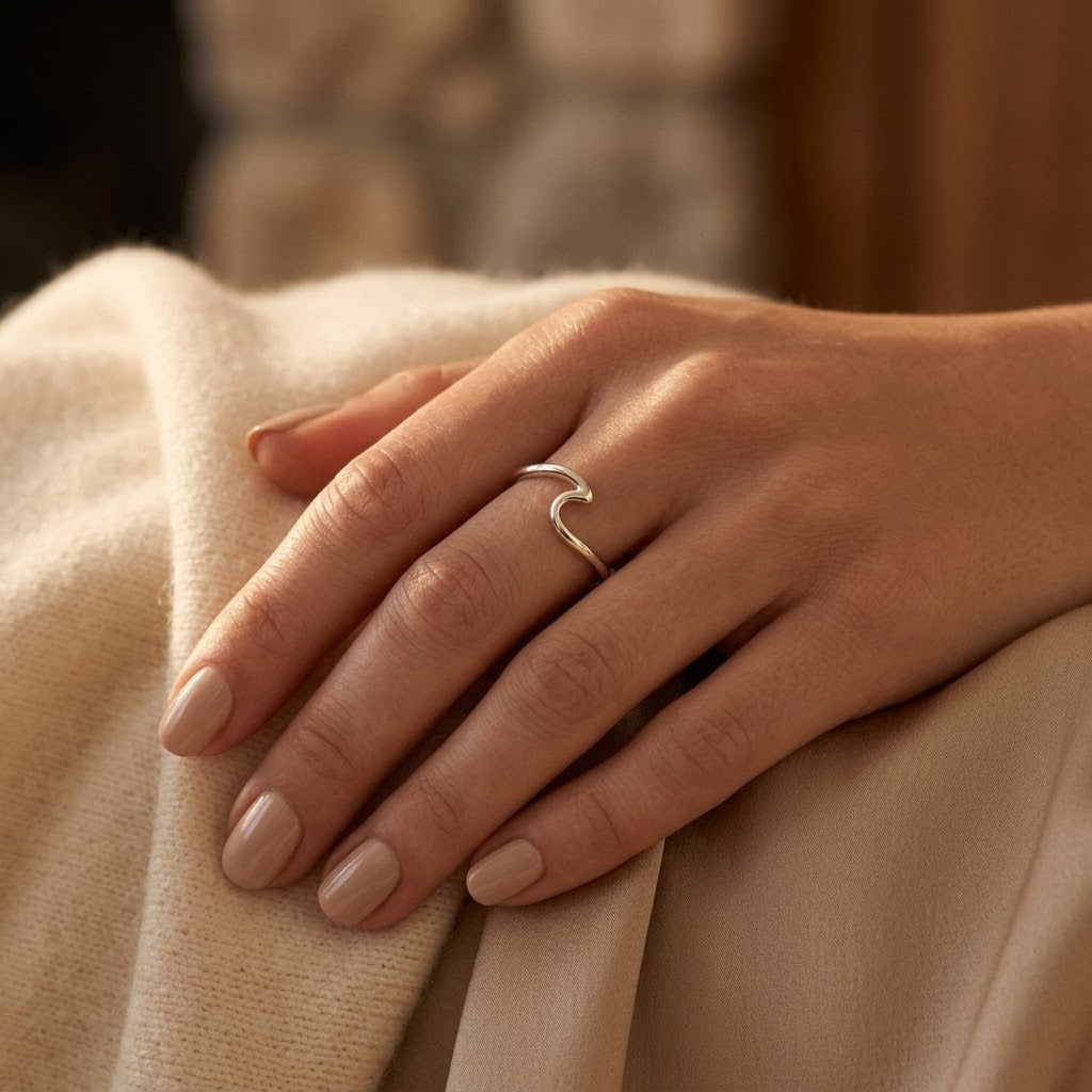 Anillo Abierto Minimalista de Plata